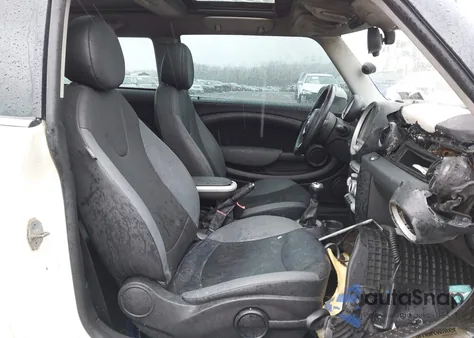 2009 Mini Cooper из США, поврежденный, VIN WMWMF33599TU75907